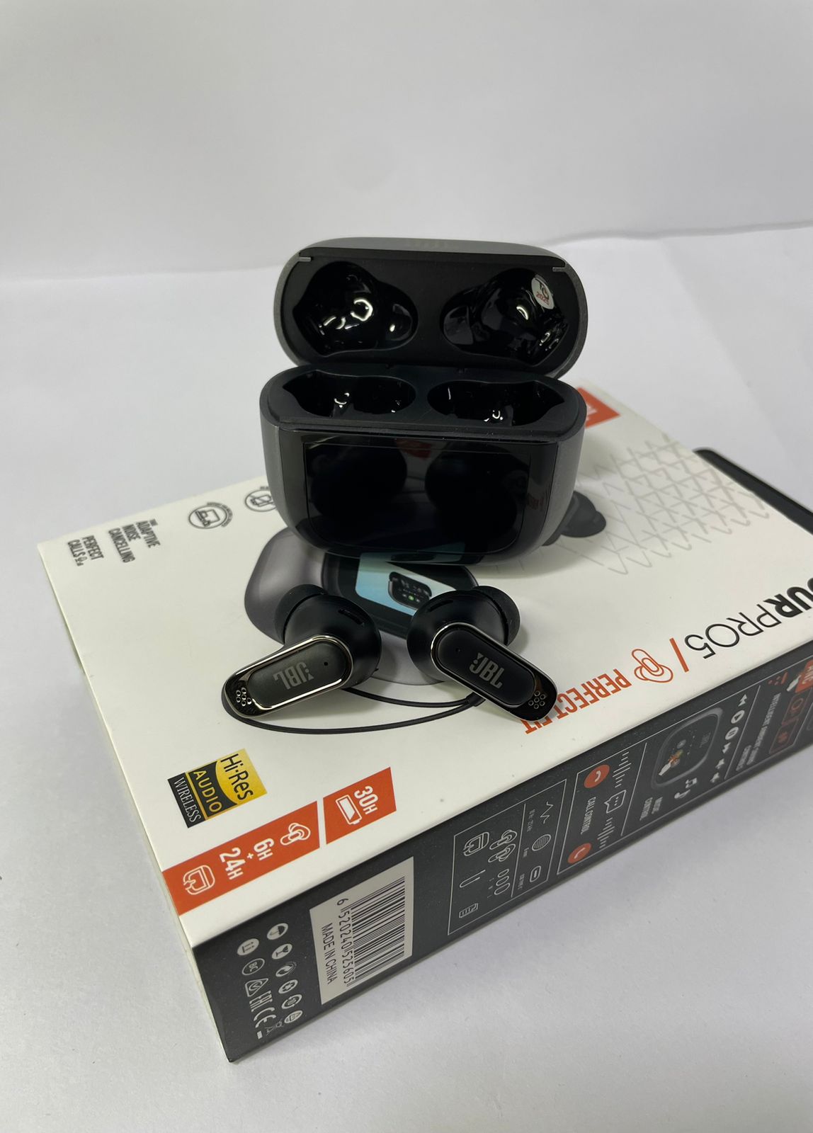 Audifonos JBL TOUR PRO 5